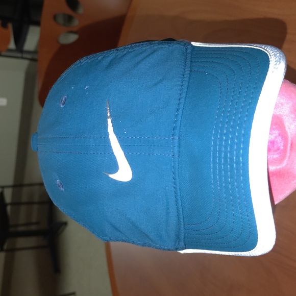 Nike Accessories - Nike Just Do It Dri-Fit Yoga Gym Running Adult Adjustable Hat Cap Green Silver